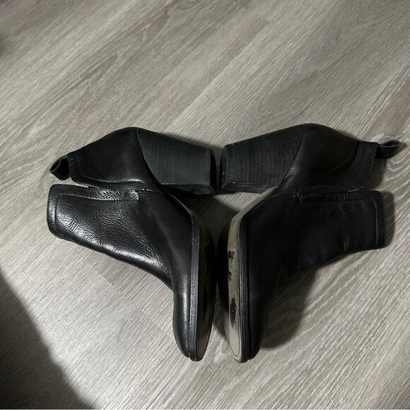 Dolce Vita DV Black Leather Side Zip Block Heeled Booties Size 9 - Picture 3 of 14